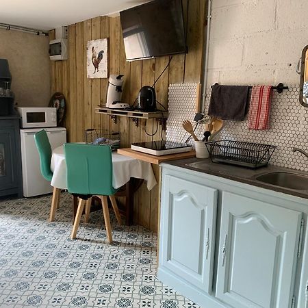 Petit Gite A La Ferme Des Buttons Rosnay  외부 사진