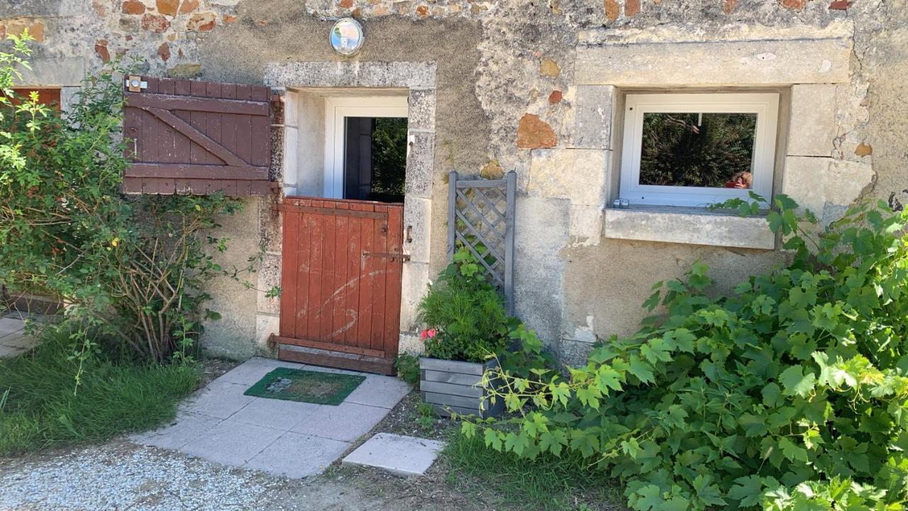 Petit Gite A La Ferme Des Buttons Rosnay  외부 사진